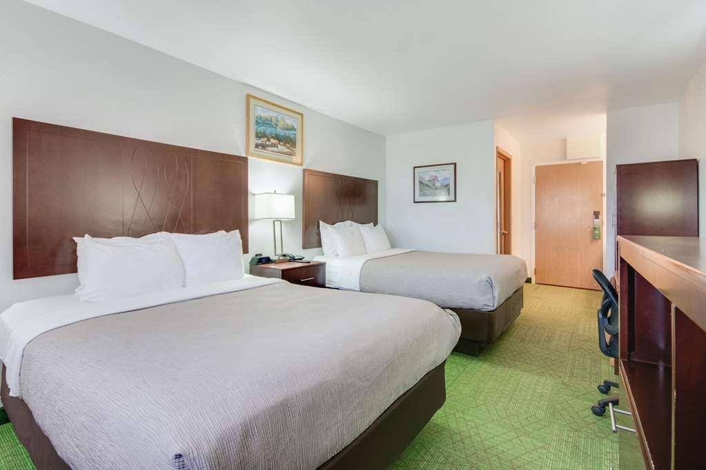 Quality Inn Belgrade Habitación foto